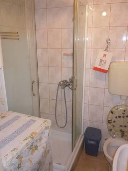 Apartment Fontana Beograd Eksteriør bilde